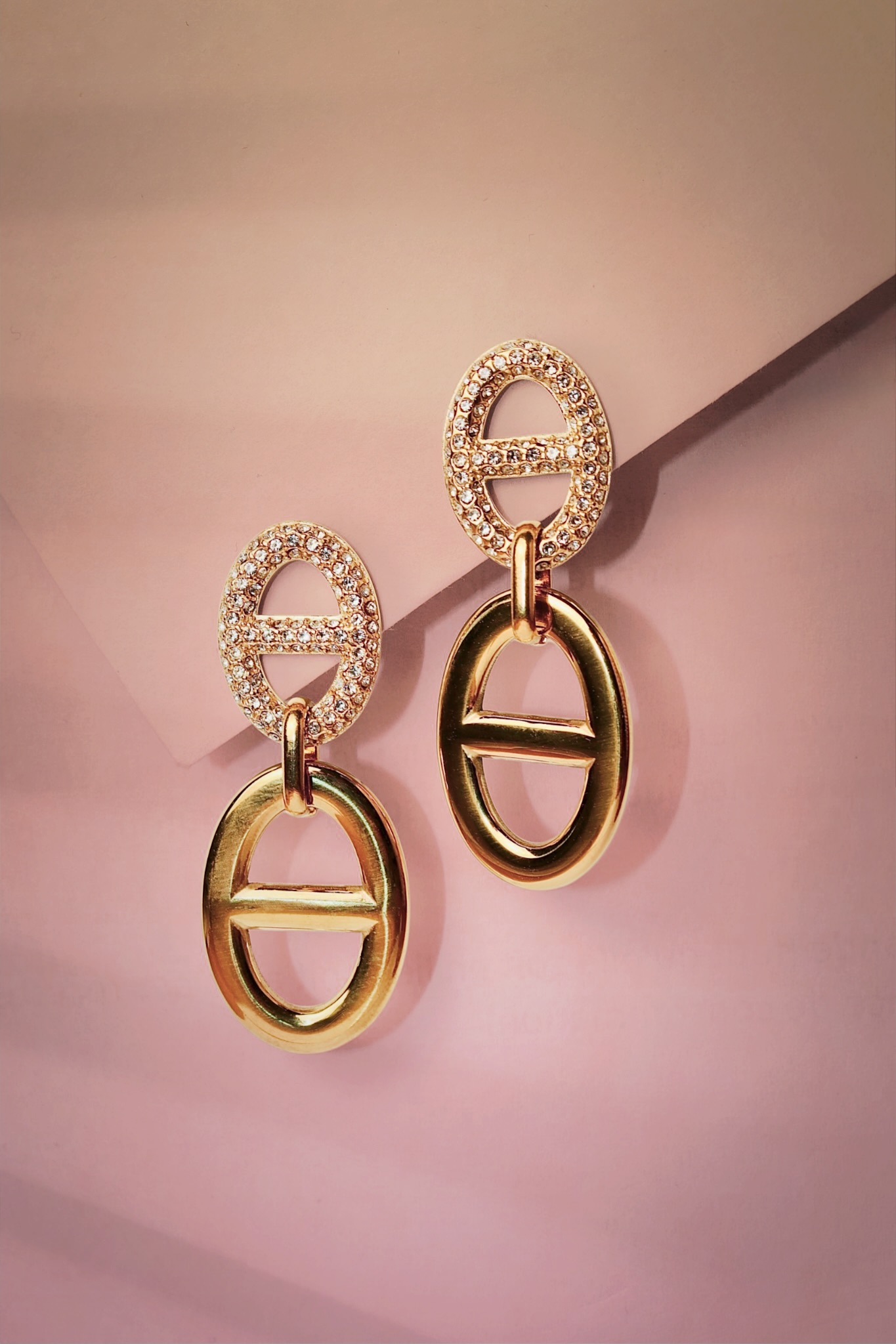Boucles d’oreilles serties maille marine
