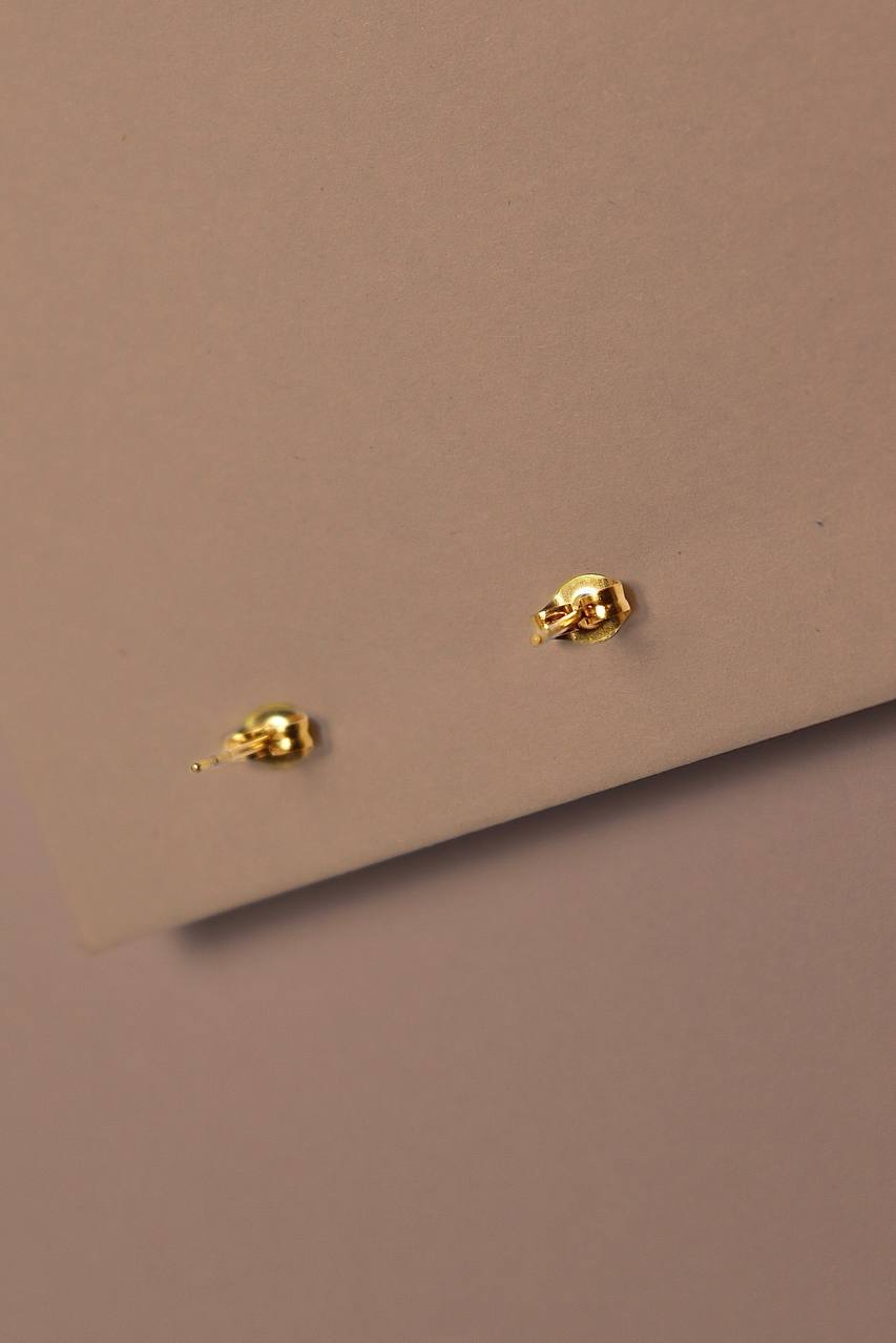Boucles d'oreilles trèfle acier inoxydable doré strass détail - MKM Accessoires