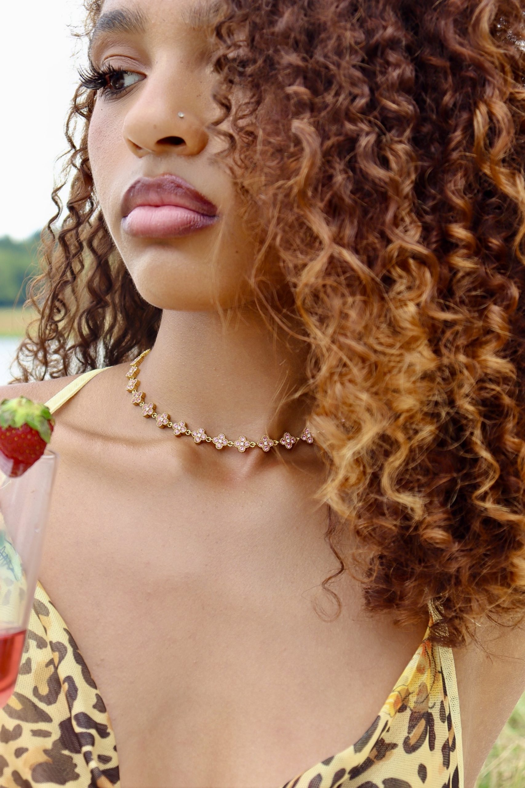 Collier Fleurs Roses